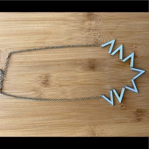 Lulu’s V Pattern Statement Necklace